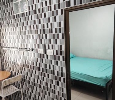 Ramkhamhaeng Hotel | Mansion 24
