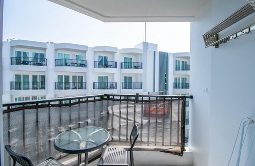 Kram Apartment | Mantra Beach Condominium Suite - Mae Phim