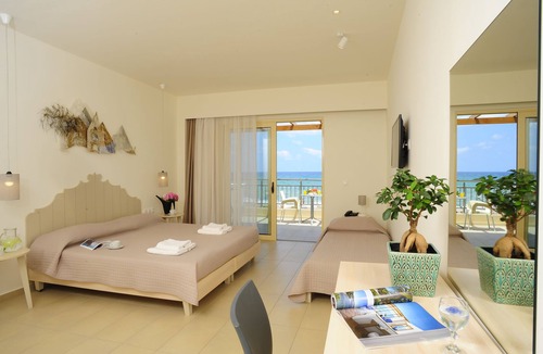 Adelianos Kampos Hotel | Maravel Star Art Hotel