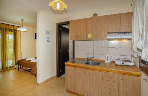 Vourvourou Apartment | Maria - Pavlos Studios and Apartments