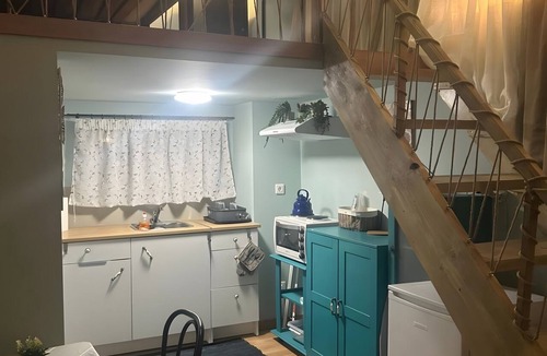 Ano Patisia Apartment | Maria's Nest Studio in an Ideal Central Athens Location
