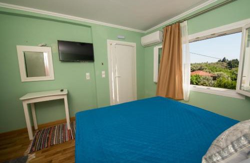 Vournikas Apartment | Marianna's and Aristidis' houses
