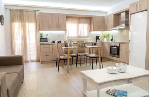 Makry Gialos Apartment | Marilena