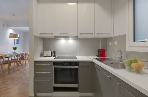 Mousio Apartment | Marnis10 5th Right-Urban Chic Archeological museum