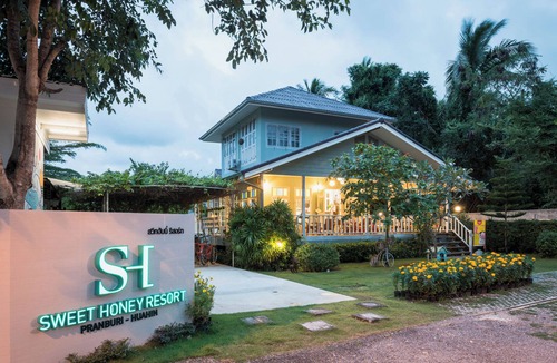 Sam Roi Yot Bed & Breakfast | Marvellous bed & breakfast with AC in Tambon Sam Roi Yot