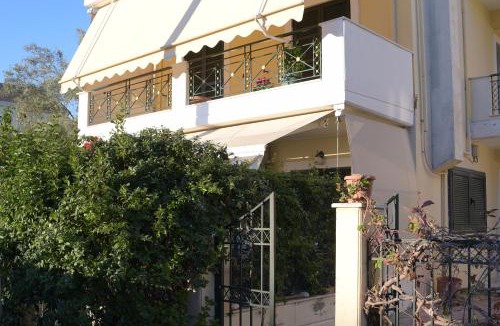 Lefkada Town Apartment | Mary's House