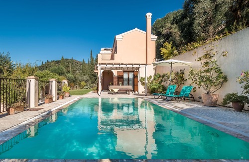 Agios Georgios Villa | Mastrogiannis villa Lemonia