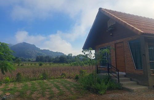 Ban Dong Ma Tun Resort | MatanaCafe&Resort