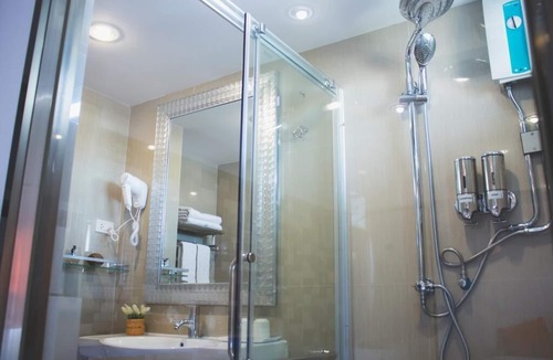 Din Daeng Hotel | Maverick Ratchada Hotel