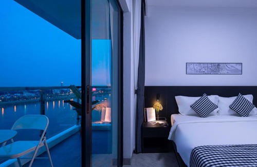 Daun Penh Hotel | Mecon Hotel
