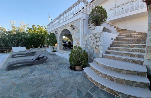 Gorgopotamos Villa | Mediterranean Villa Megara