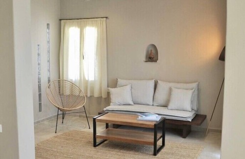 Maragas Hotel | Medusa Beach Resort and Suites