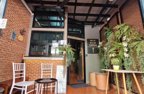 Bang Kho Laem Hostel | MEEMAW'S House Hostel