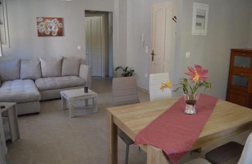 Argostoli Town Apartment | Melissaratos Studios