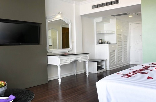 Siem Reap Apartment | Memoire Siem Reap Hotel suite