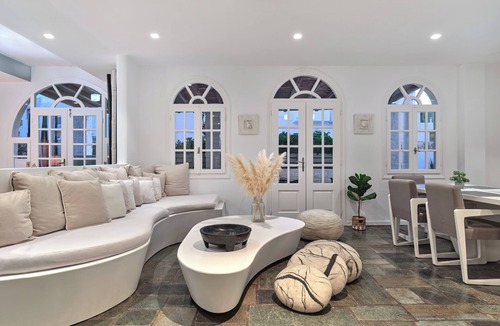 Naousa House | Mersina Exclusive