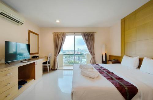 Ramkhamhaeng Hotel | Metro Point Bangkok