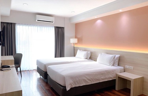 Yan Nawa Hotel | Miloft Sathorn hotel