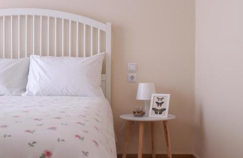 Patras Apartment | ☆Minimal 6 floor Apartment in the Center of Patras