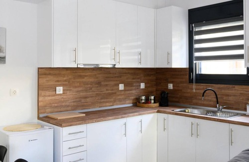 Trikala Apartment | Minimal Condo Trikala town
