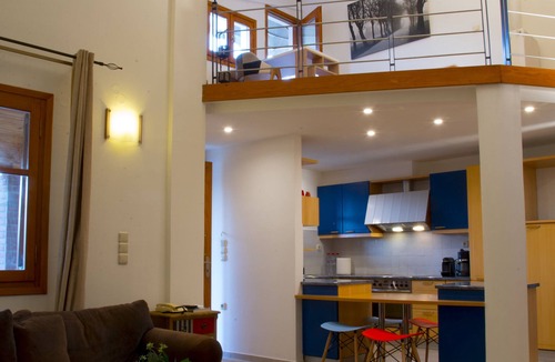 Heraklion House | 'Minos' Maisonette House overlooking the Minoan Palace of Knossos !