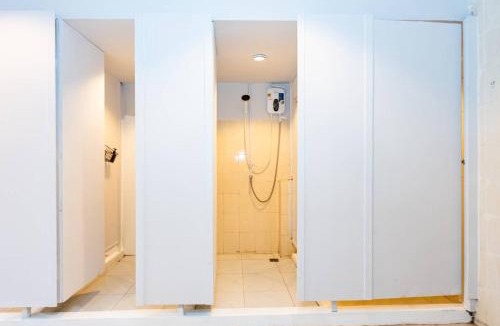 Ploenchit Apartment | Mitr INN Sukhumvit 2 - BTS Nana มิตร อินน์ สุขุมวิทซอย 2 บีทีเอส นานา