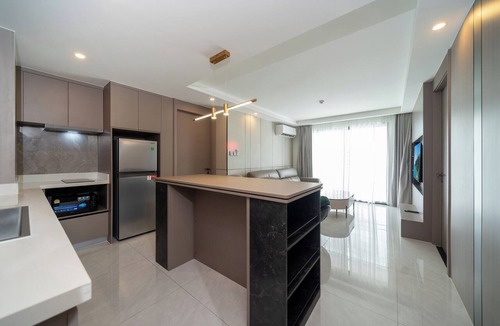 Bang Tao Apartment | Modern 2BR Apt near Bangtao Beach - Pool - Gym & WiFi
