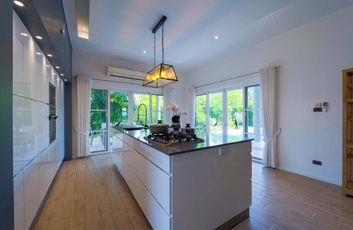 Hua Hin Villa | Modern 3 Bedroom Pool Villa - MR54