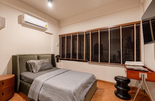 Sathorn House | Modern 4BR 2-Bath House Rooftop City View Sathorn 12-min walk to BTS