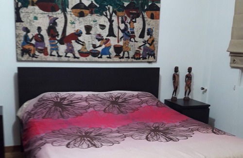Piraeus Apartment | Modern home, fully equipped, two minutes from the Sea, restaurants, bars.