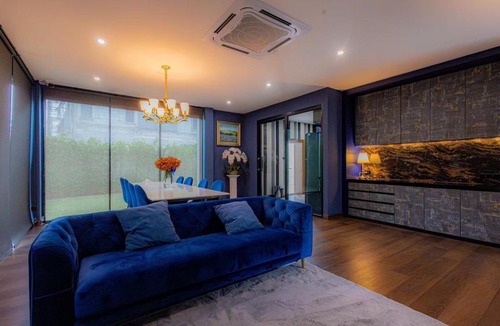 San Phranet Villa | Modern House Uprompt Chiangmai