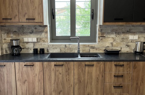 Kompi House | Modern & Luxury Maisonette