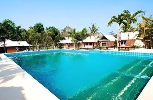 Mae Pong Hotel | Monn Phu Phrai