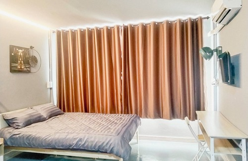 Rama 9 Bed & Breakfast | Moochi Relax Lassommoir