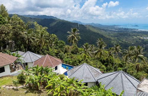 Na Thon House | Moonview at Paradise Village