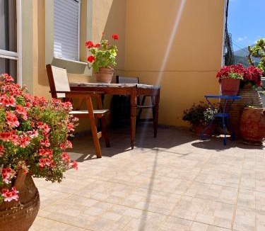 Tourloti Apartment | Morea Bay View