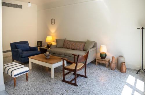 Psirri Apartment | Mosaikon Guesthouses #Sokratous Str