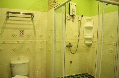 Wat Sam Phraya House | Motel ∙ 8 guests