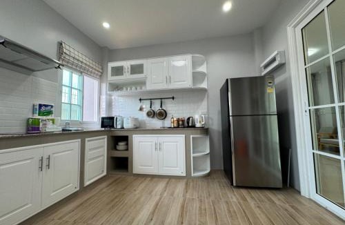 Chum Het House | MotoGP 15Min Private 3BR Home City Gated Community