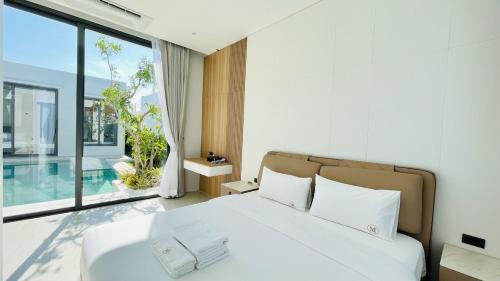 Chalong Villa | Mouana Residence Song Khun Chalong 4-bedroom Pool Villa 892