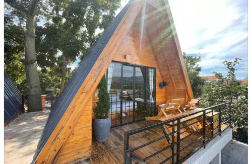 Kampot Cabin | Mount River Petite Boutique