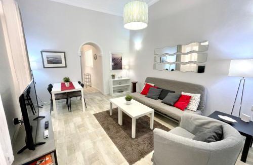 Old Town Apartment | Mouragia Sweet Apartment