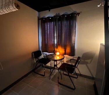 Sukhumvit Bed & Breakfast | Munchies Bed & Breakfast