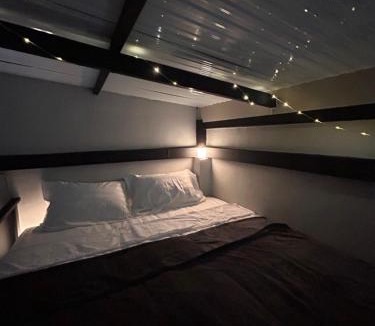 Sukhumvit Bed & Breakfast | Munchies Bed & Breakfast