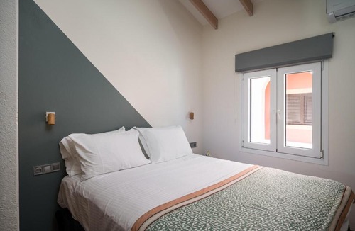 Tzavros Hotel | MustBe CFU Studios