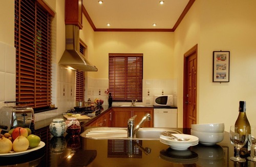 Rawai Villa | NAI HARN BEACH - Outstanding 6 Bedroom Pool Villa