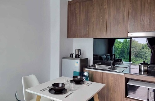 Nai Harn Apartment | NaiHarn Duplex with Pool View UTL A310