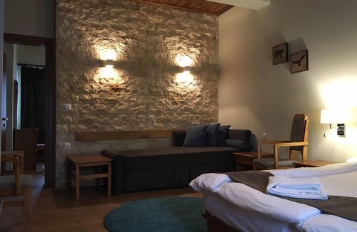 Naousa Hotel | NAOUSSA MOUNTAIN RESORT