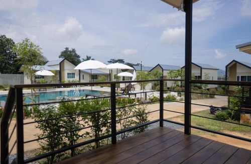Thep Kasattri Resort | NaraRin Phuket Resorts