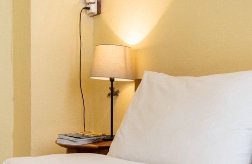 Si Phraya Hostel | Naret Coliving - Hostel - Adults Only